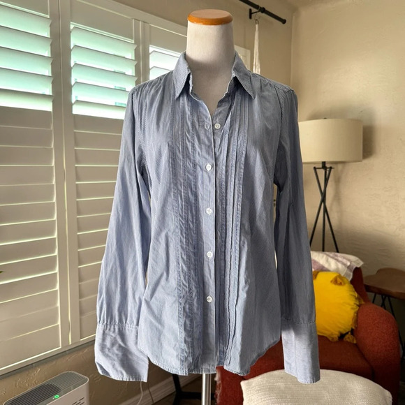 AE blue and white the pinstripe button down - Picture 1 of 6